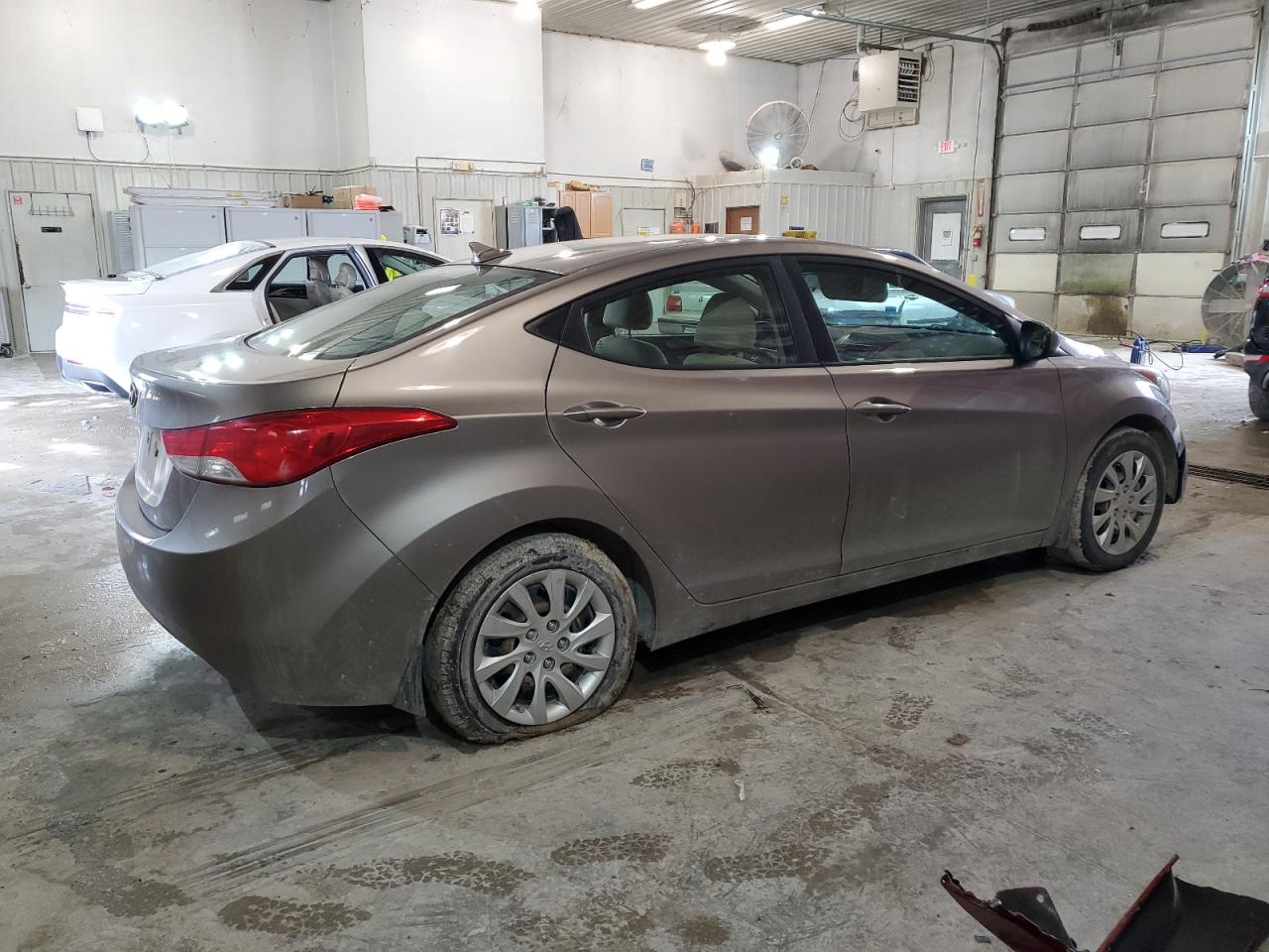 2013 Hyundai Elantra Gls vin: 5NPDH4AE6DH171436