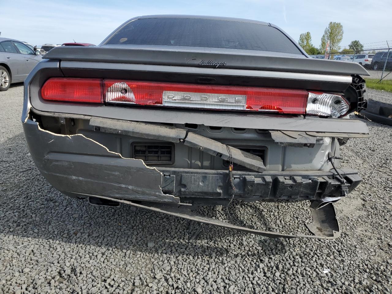 2C3CDYAG5CH174212 2012 Dodge Challenger Sxt