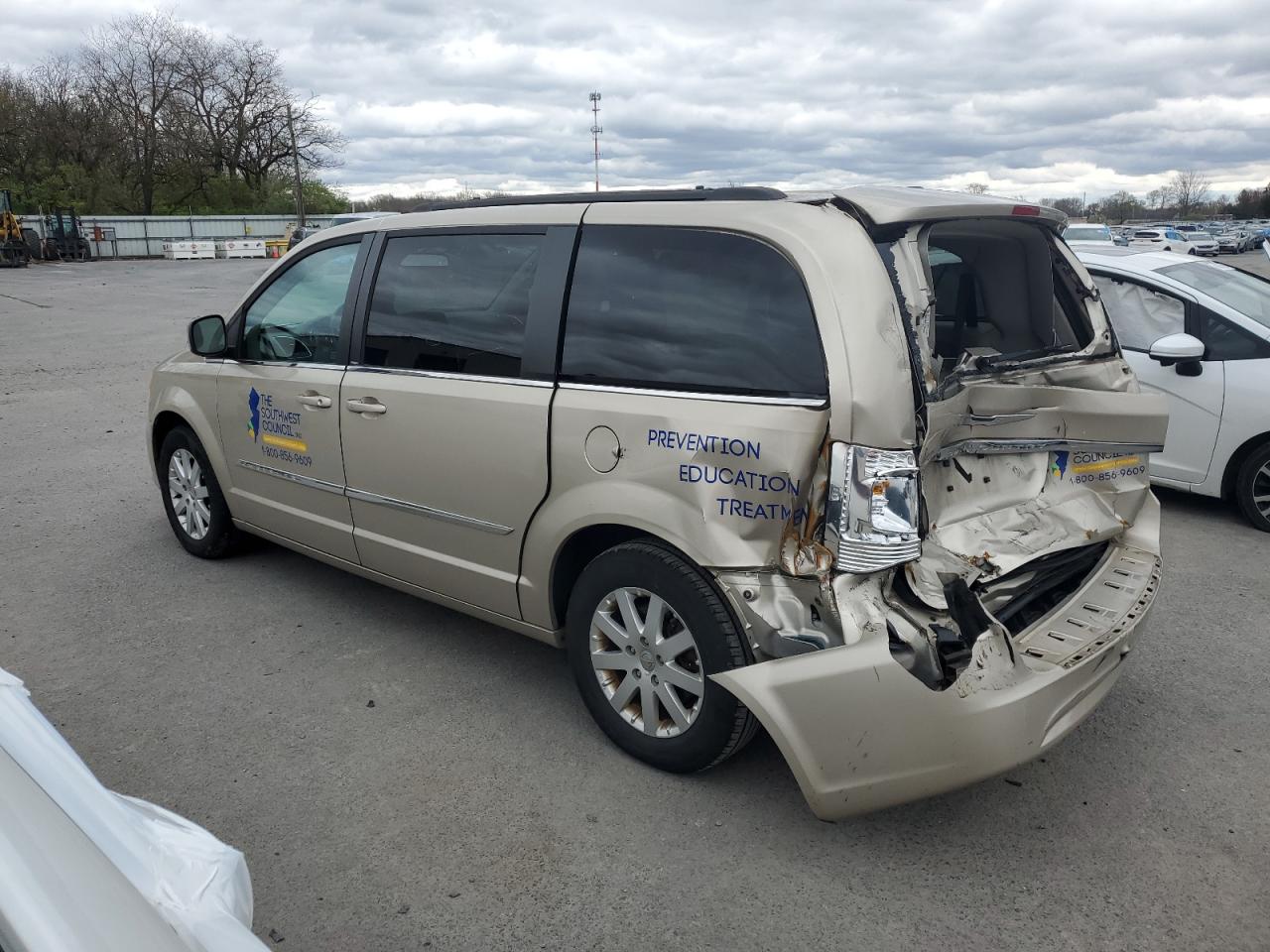 Lot #2519691225 2014 CHRYSLER TOWN & COU