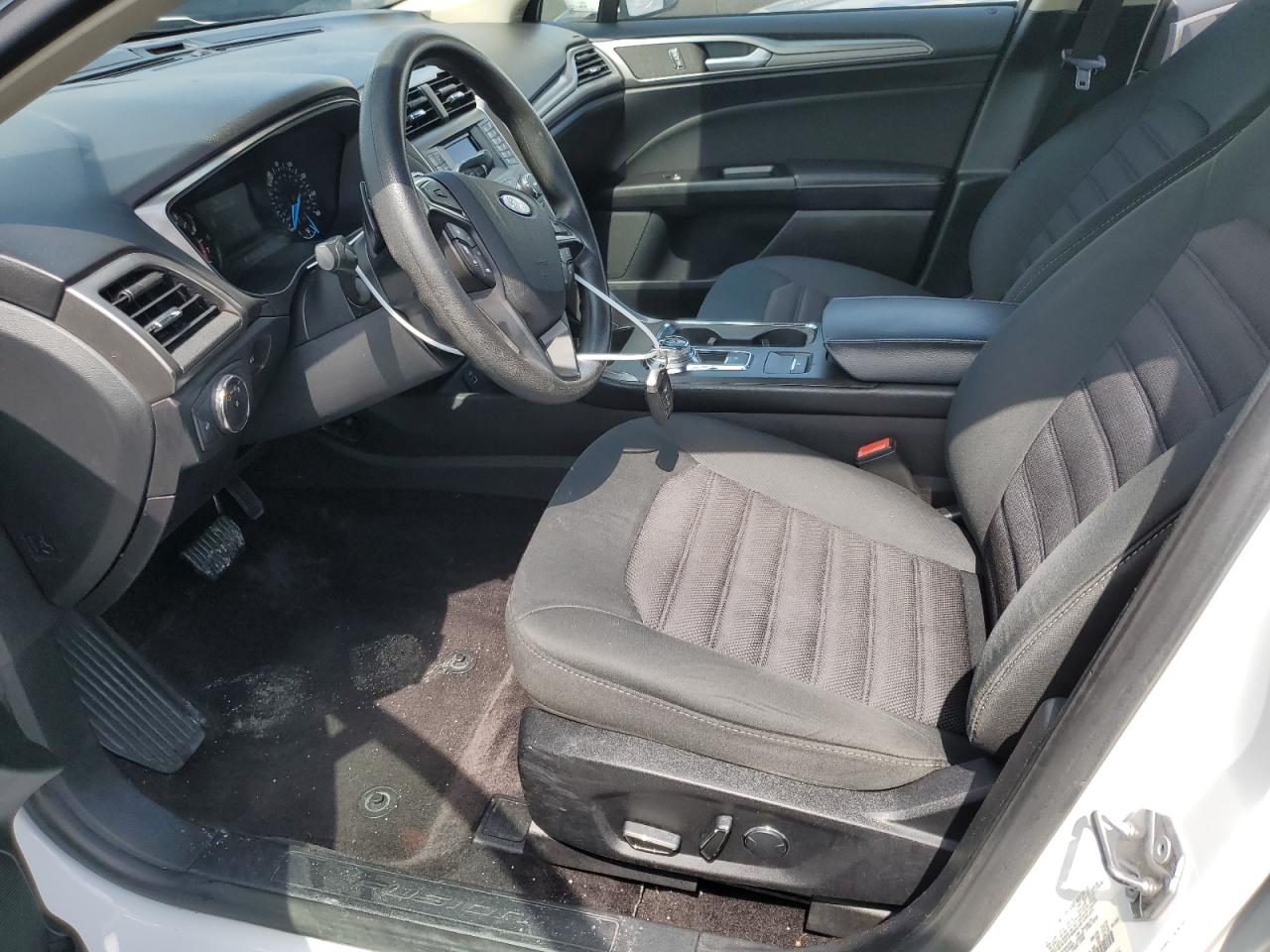 3FA6P0HD7HR307034 FORD FUSION 2017