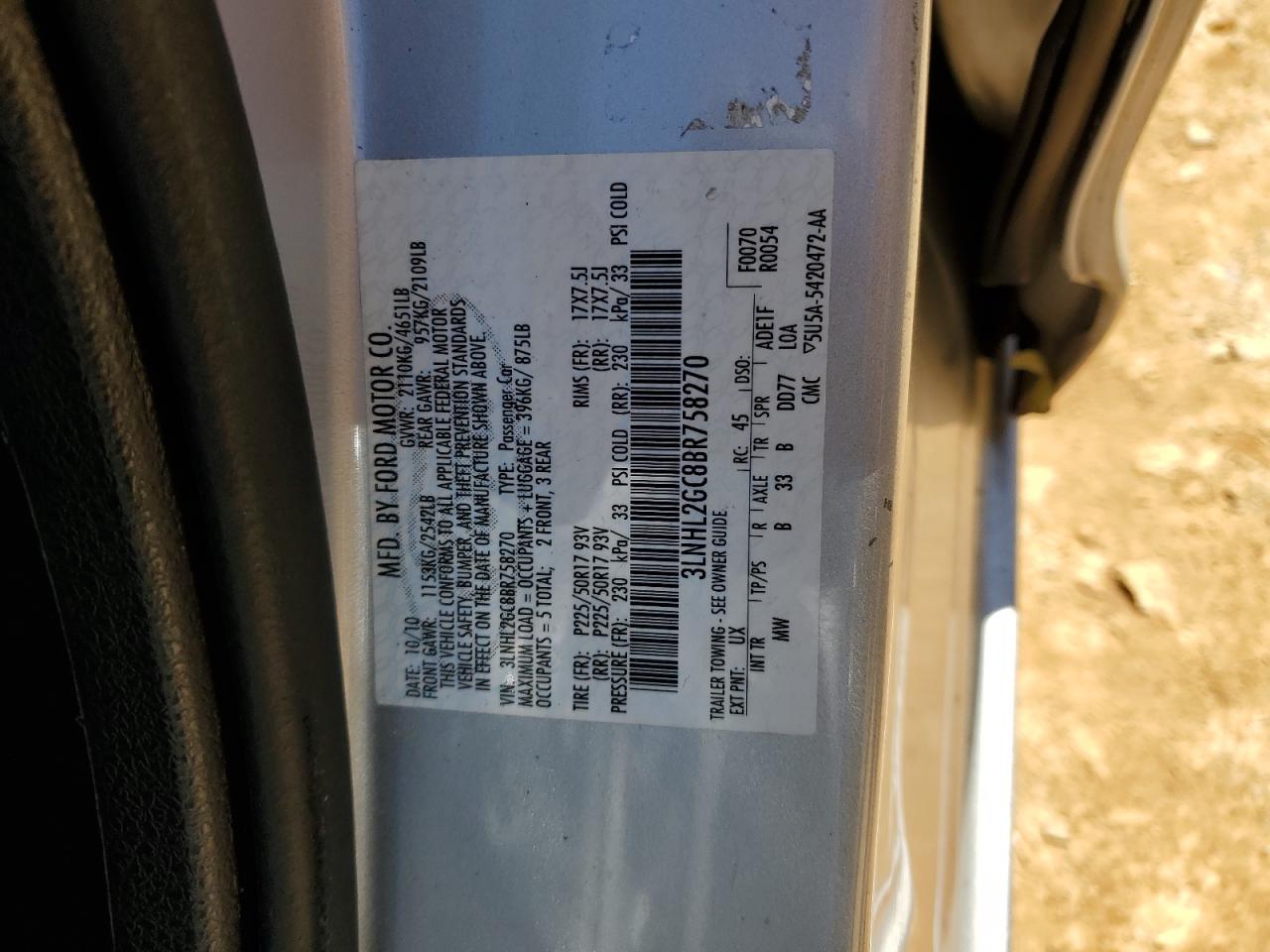 3LNHL2GC8BR758270 2011 Lincoln Mkz