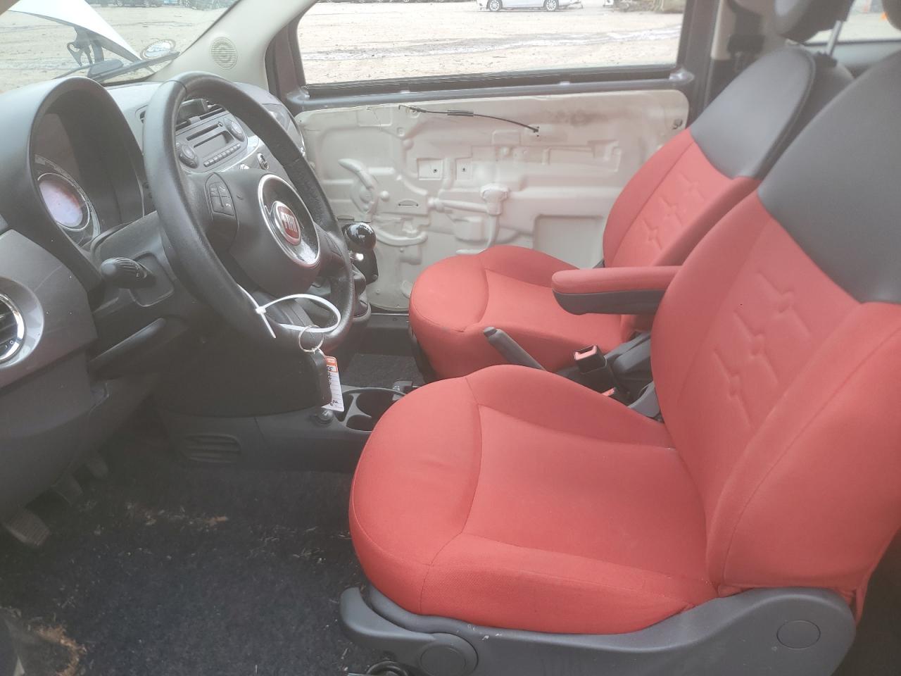 2012 Fiat 500 Pop vin: 3C3CFFAR7CT385287