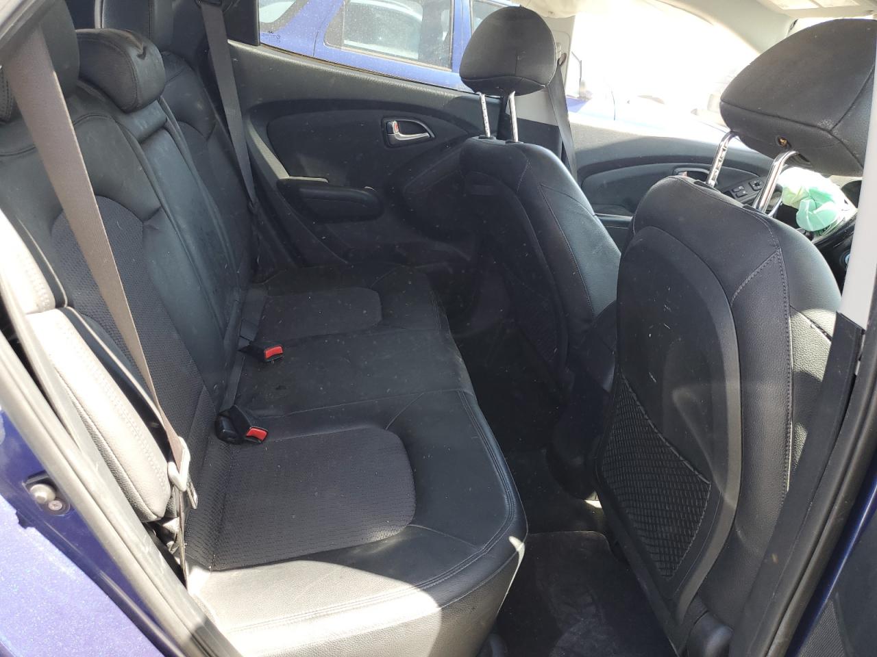 KM8JU3AC2BU169799 2011 Hyundai Tucson Gls