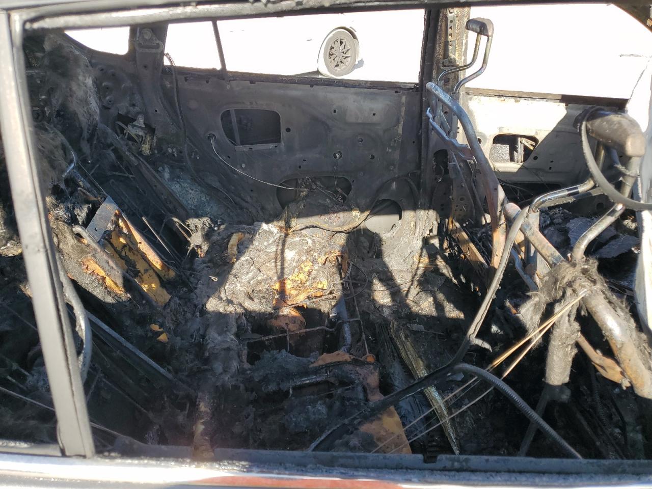 JTMWFREV7HJ125262 2017 Toyota Rav4 Xle