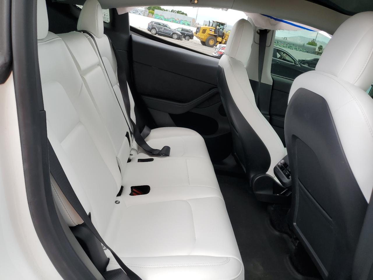 7SAYGDEF3NF559038 2022 Tesla Model Y