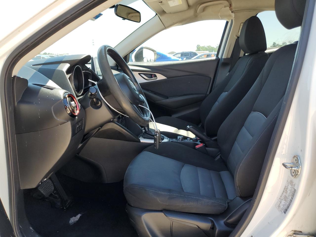 JM1DKDB7XH0142140 2017 Mazda Cx-3 Sport