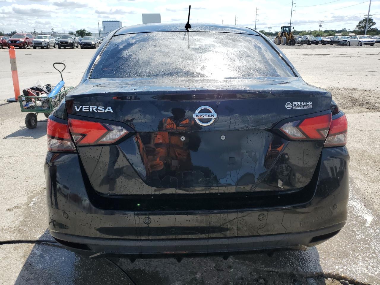 3N1CN8DV6LL886547 2020 Nissan Versa S