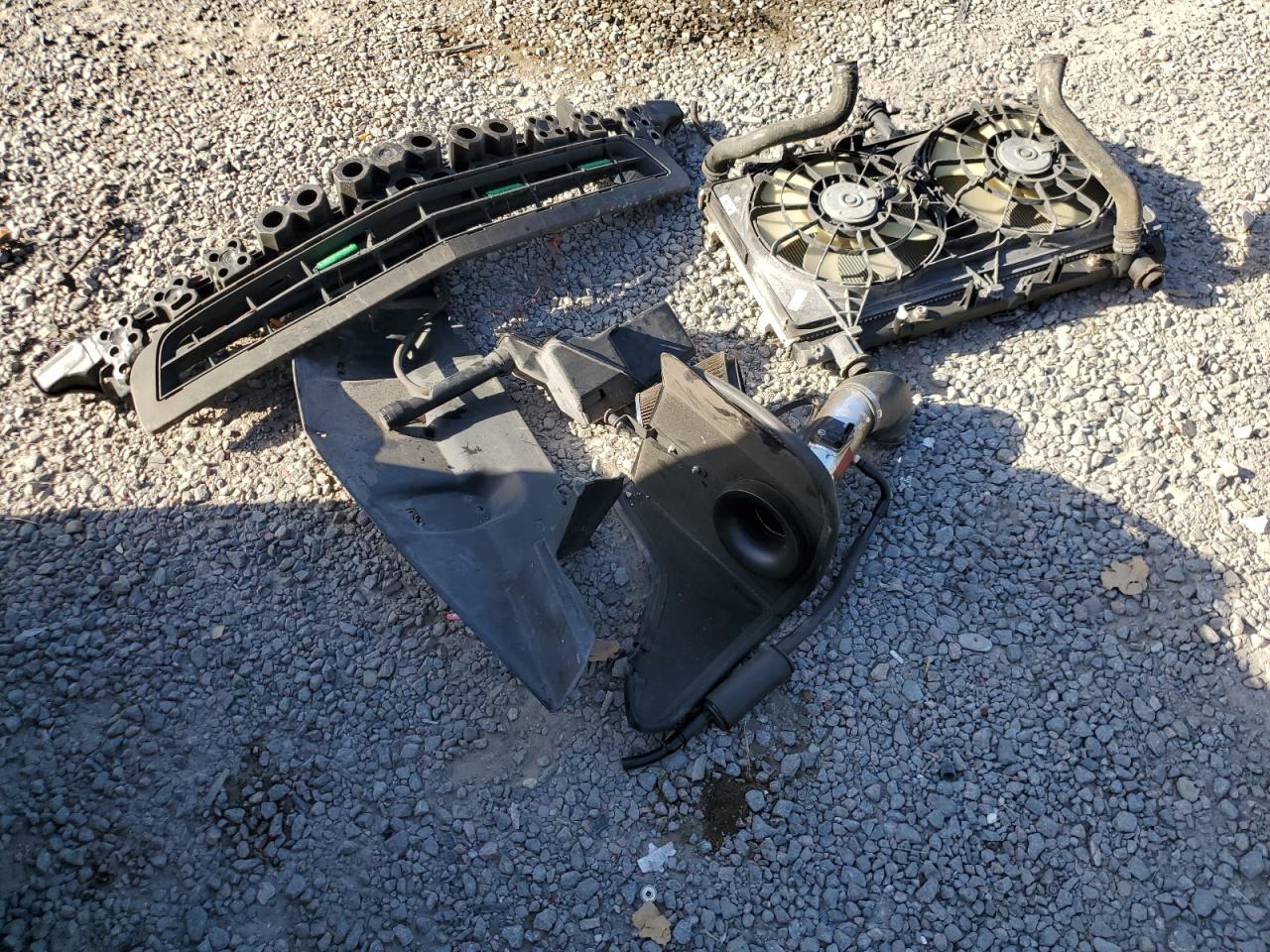 2G1FB1E36D9127661 2013 Chevrolet Camaro Lt