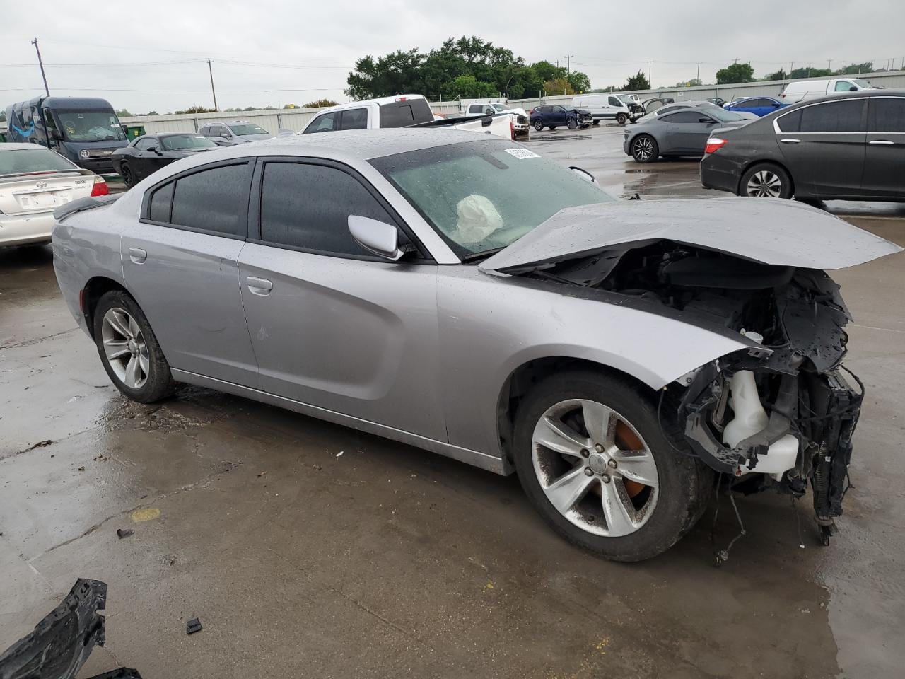 2C3CDXHG3GH323724 2016 Dodge Charger Sxt