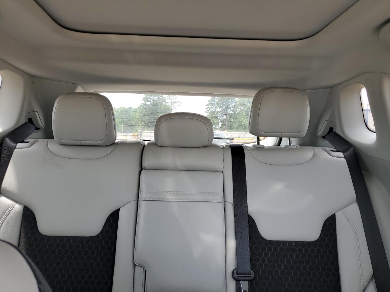 3C4NJCBB3JT488920 2018 Jeep Compass Latitude