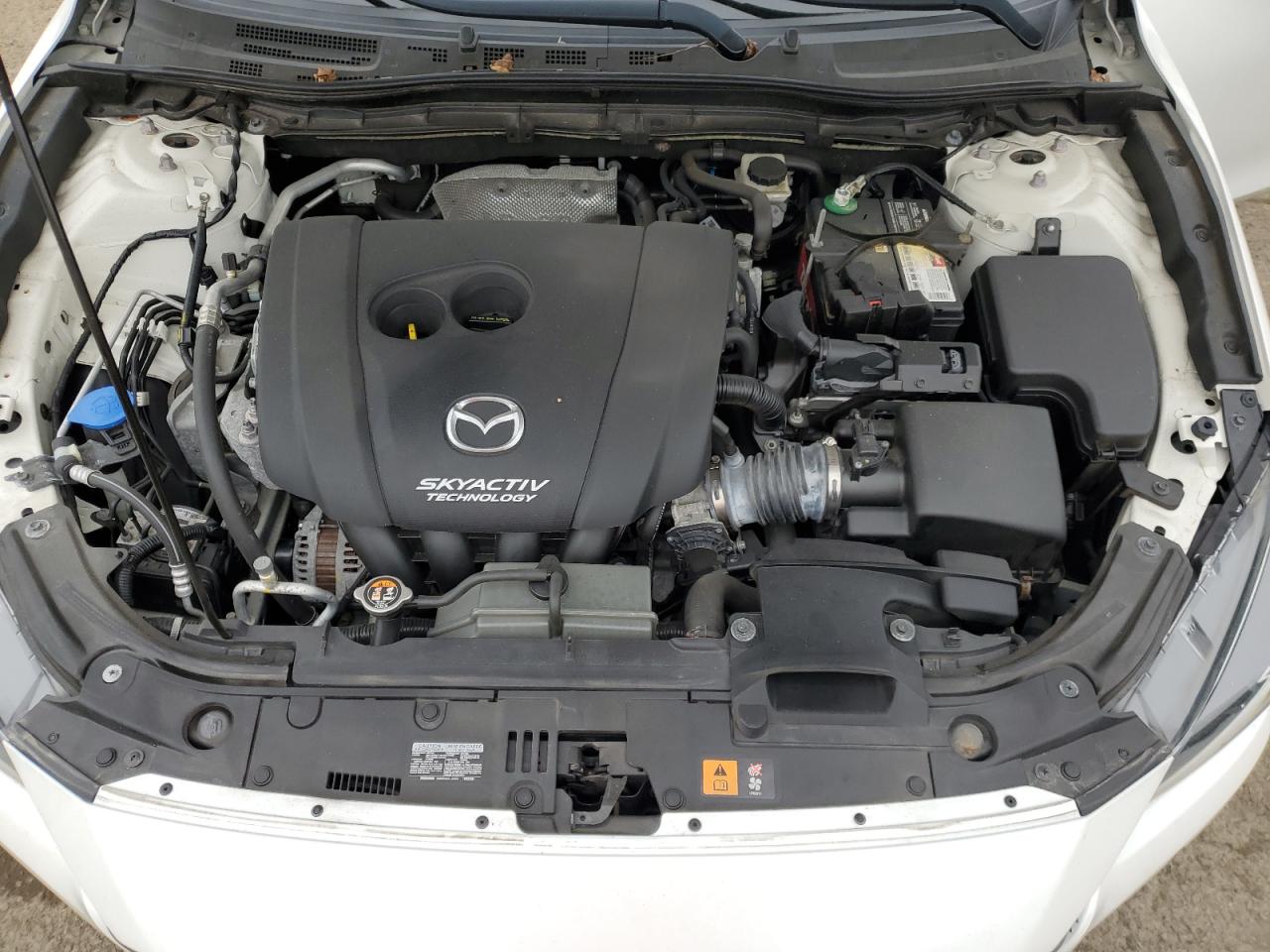 3MZBN1L32JM167302 2018 Mazda 3 Touring