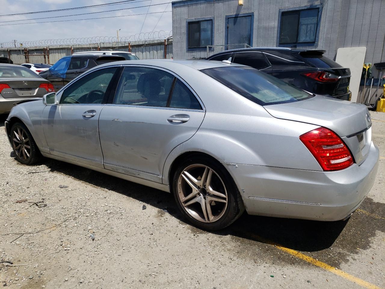 WDDNG7BB8AA320466 2010 Mercedes-Benz S 550