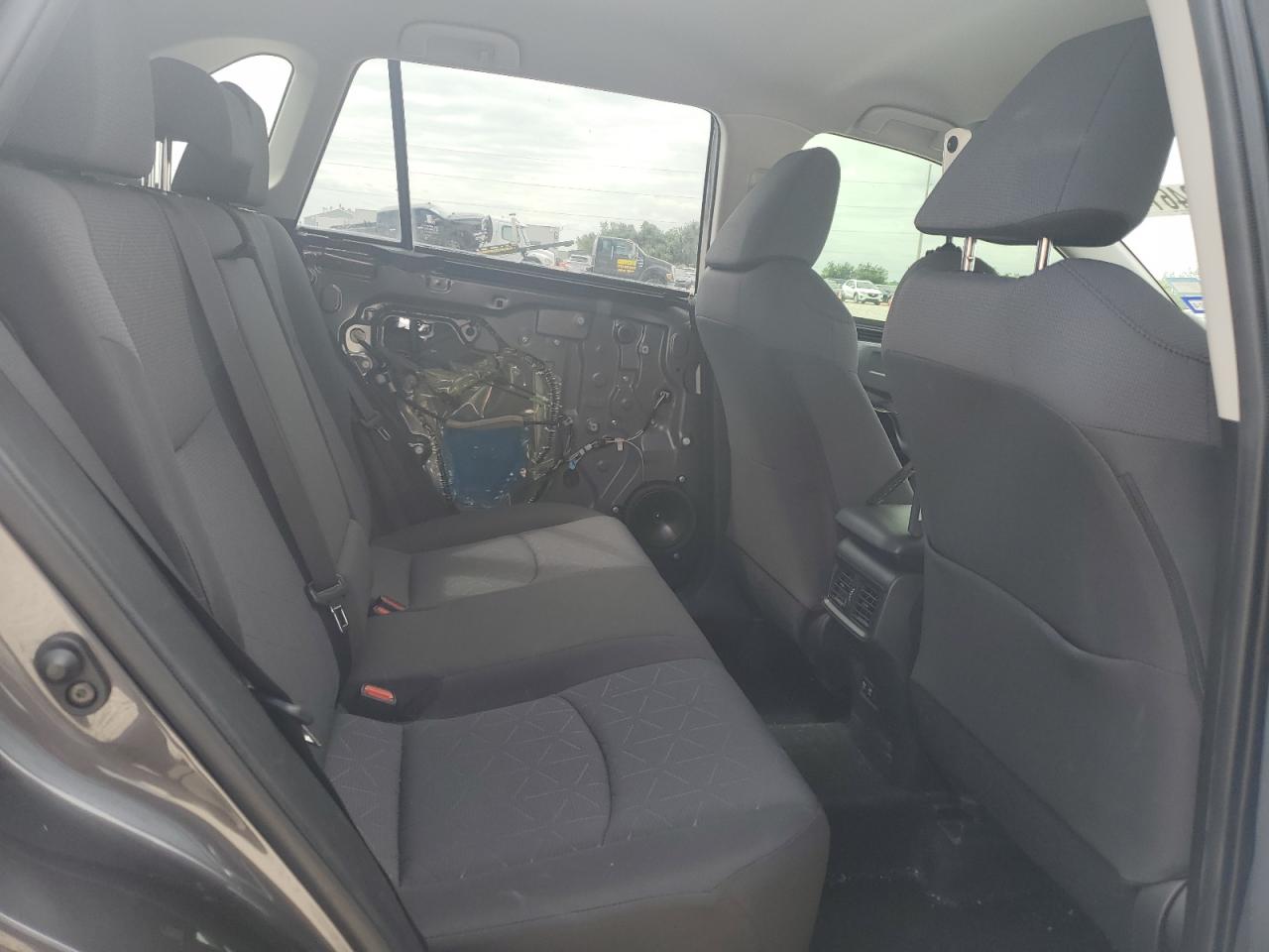 JTMW1RFV1LJ018245 2020 Toyota Rav4 Xle