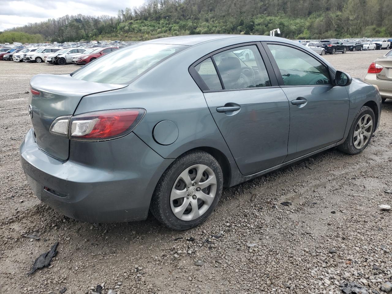 2012 Mazda 3 I vin: JM1BL1UF5C1558462