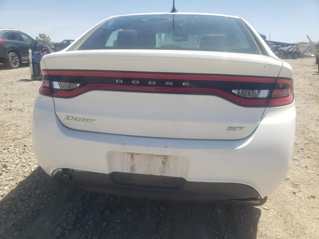 1C3CDFBBXFD310455 2015 Dodge Dart Sxt