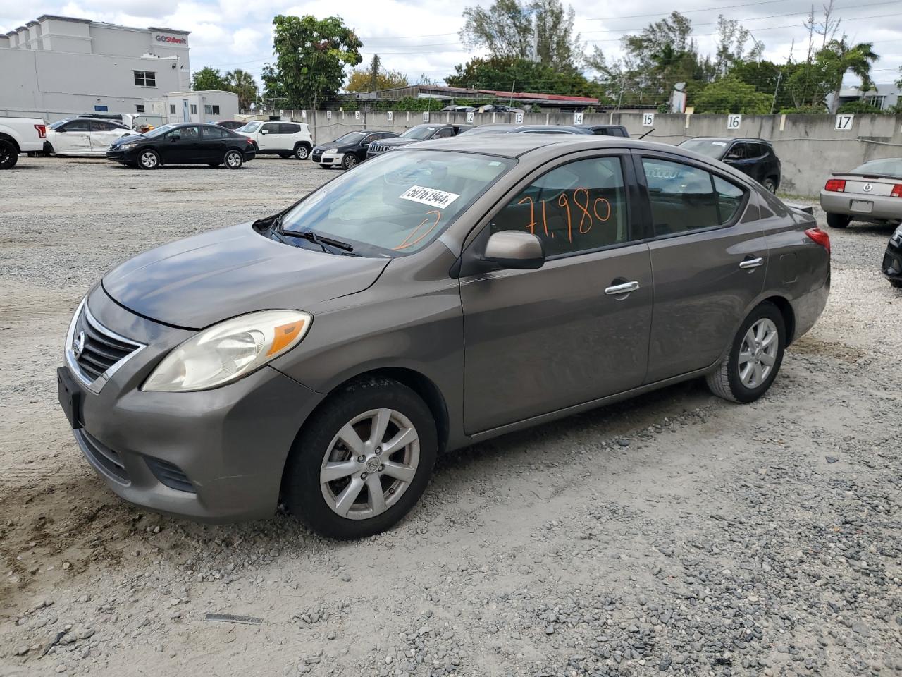 3N1CN7AP1EL853510 2014 Nissan Versa S