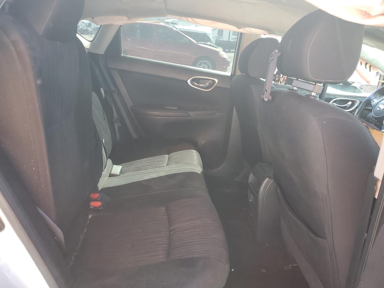 2018 Nissan Sentra S vin: 3N1AB7AP1JY248531