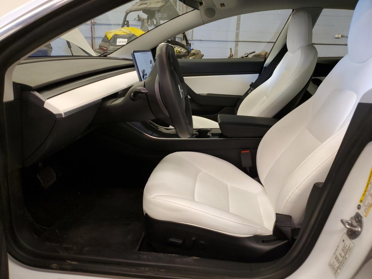 5YJ3E1EB3LF735902 2020 Tesla Model 3