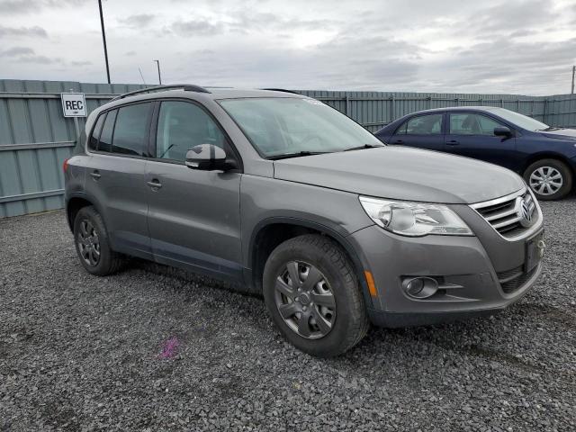 52404884 | 2009 Volkswagen tiguan se