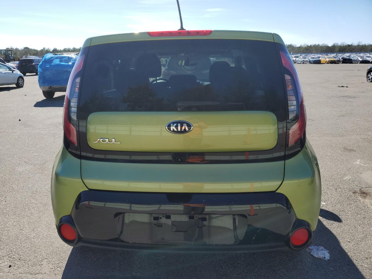 KNDJP3A51G7861040 2016 Kia Soul +