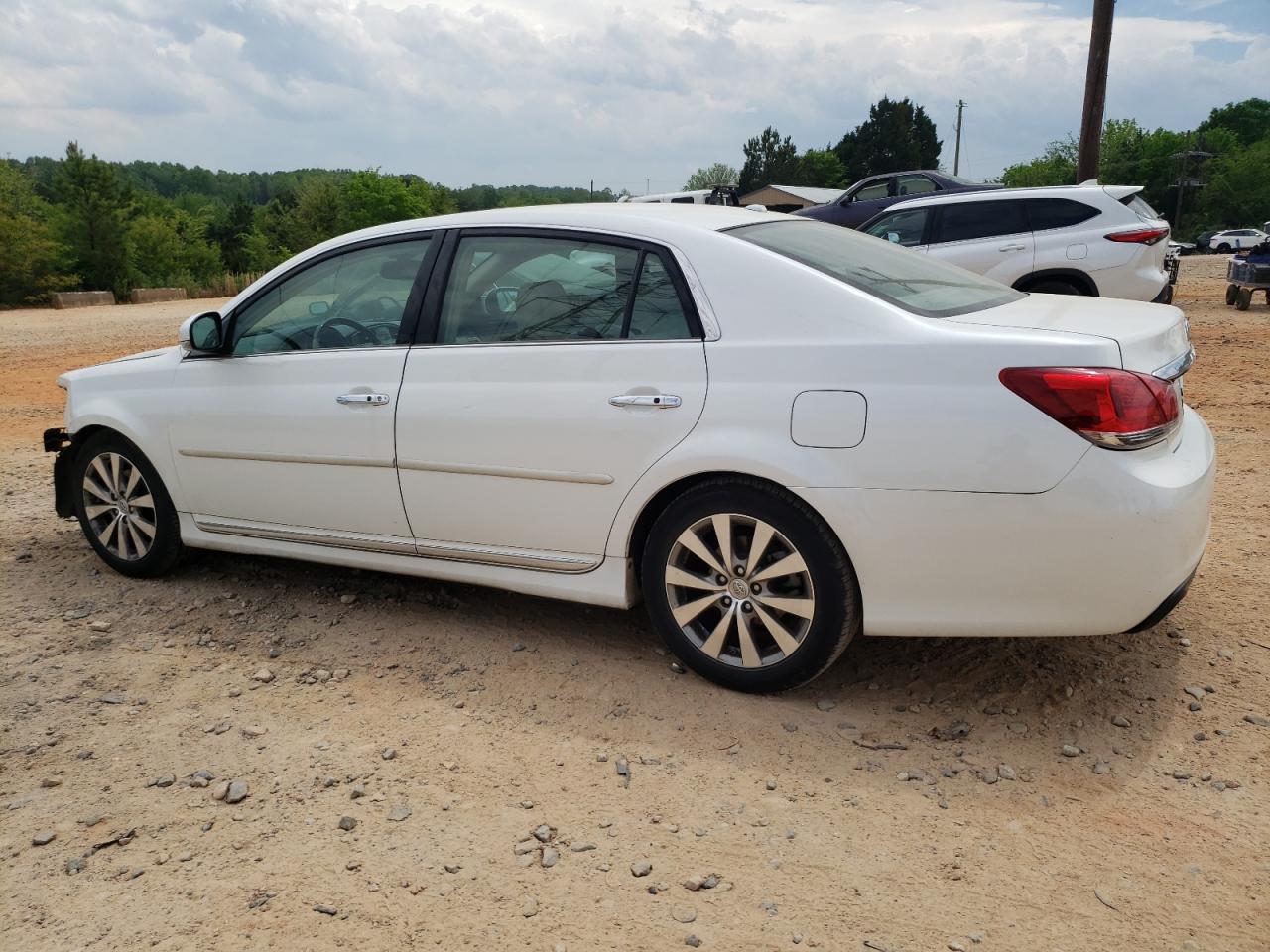 4T1BK3DB6BU392182 2011 Toyota Avalon Base