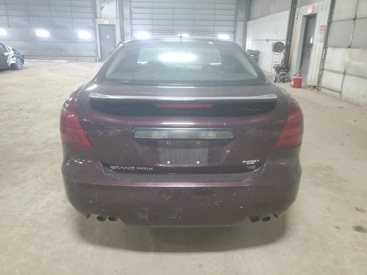 2G2WC55C161215387 2006 Pontiac Grand Prix Gxp