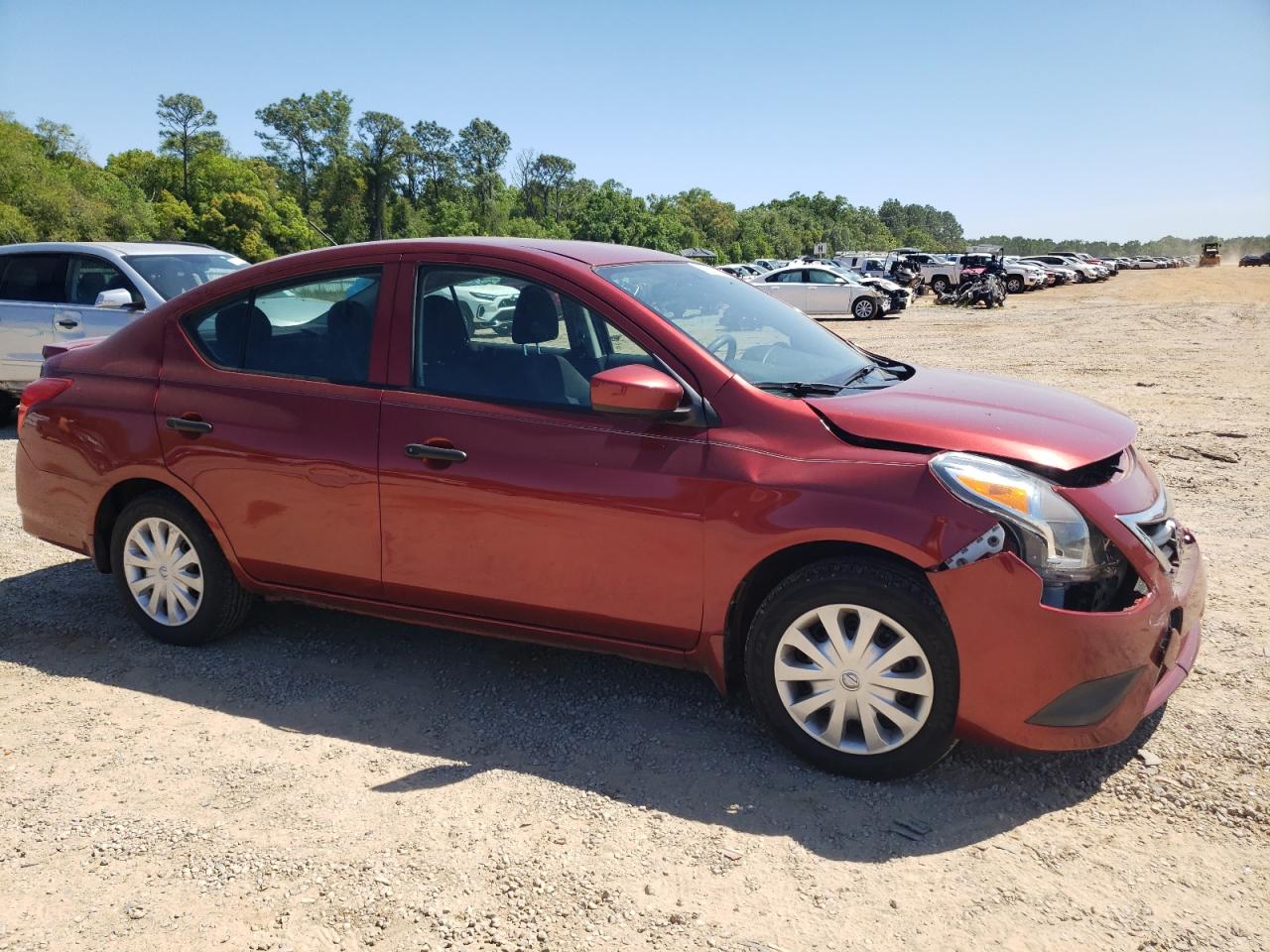 3N1CN7AP0JL842427 2018 Nissan Versa S