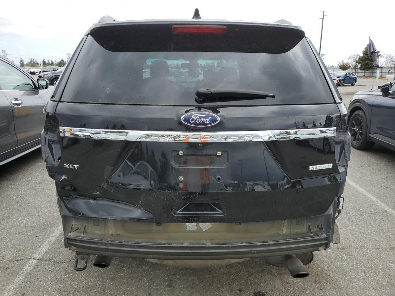 1FM5K7DH9HGA61676 2017 Ford Explorer Xlt