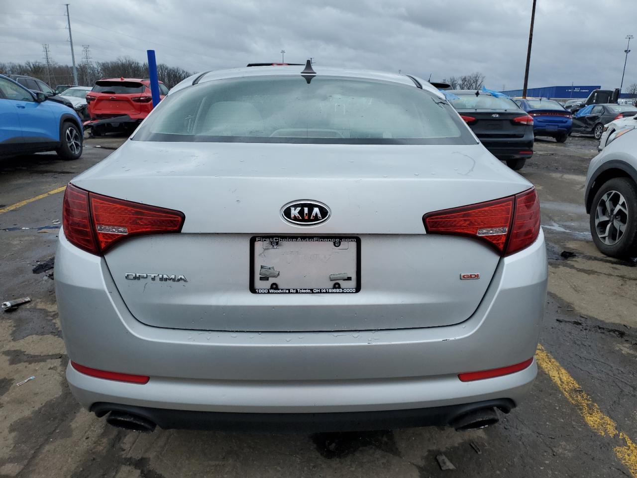 KNAGM4A72B5177769 2011 Kia Optima Lx