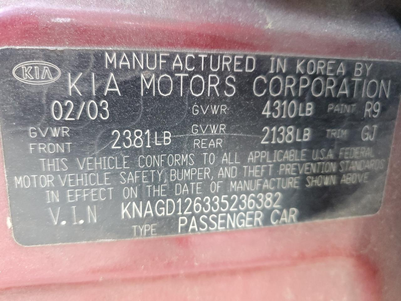KNAGD126335236382 2003 Kia Optima Lx