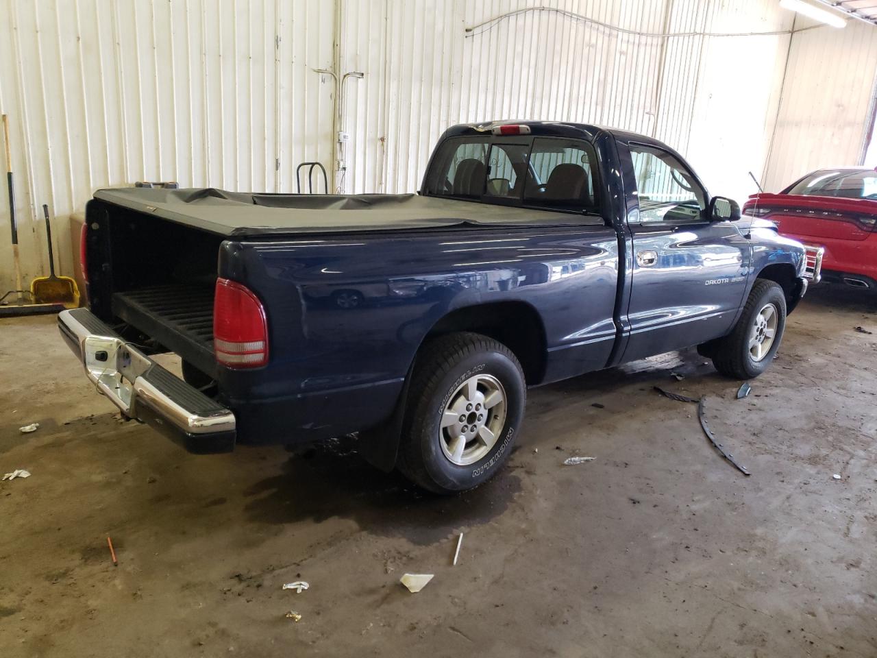 1B7FL36X92S573557 2002 Dodge Dakota Sport