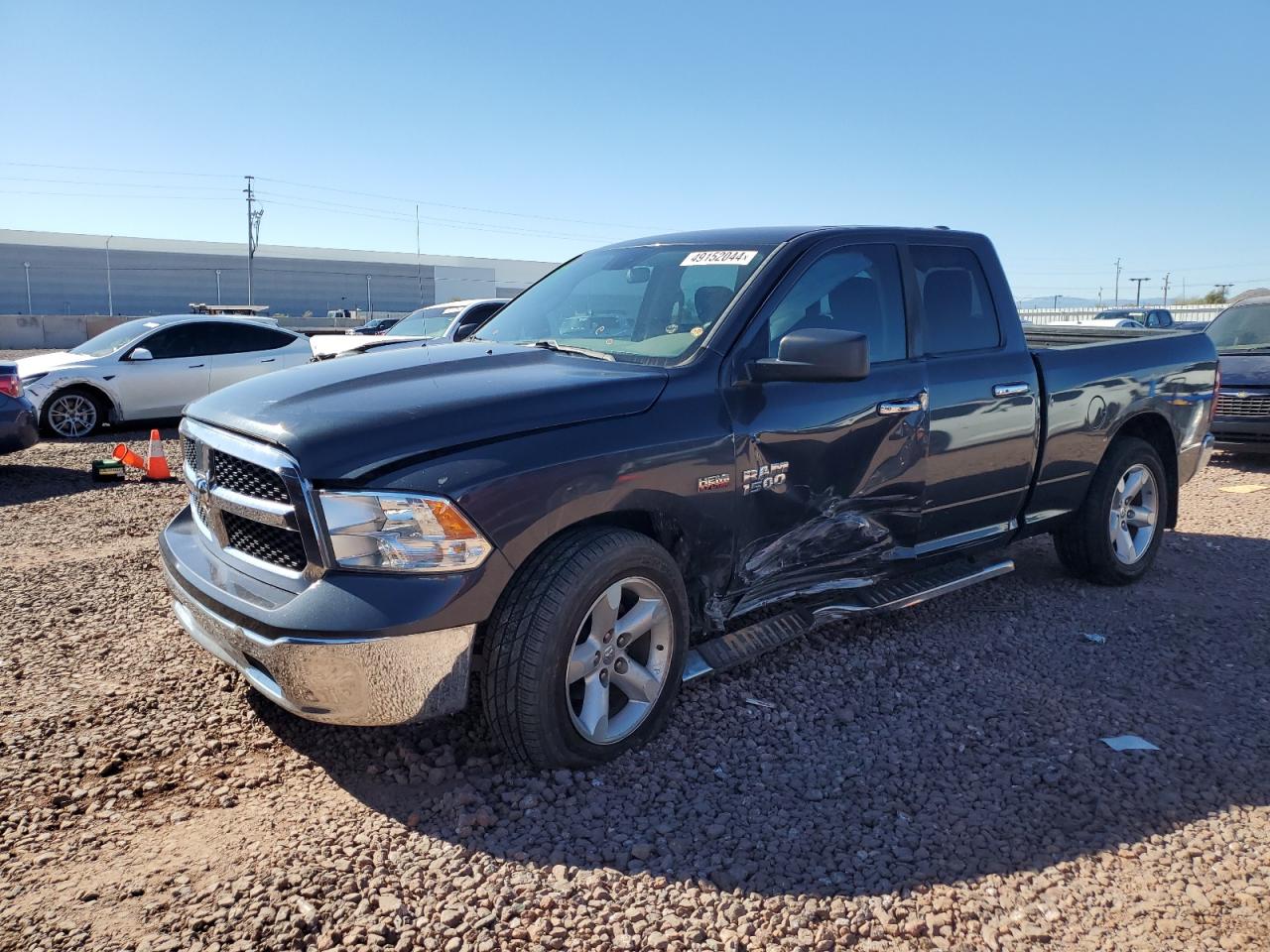 1C6RR6GT6HS512787 2017 Ram 1500 Slt