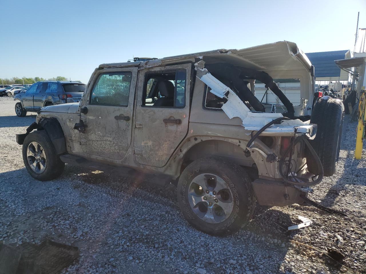 1C4BJWEG6GL228592 2016 Jeep Wrangler Unlimited Sahara