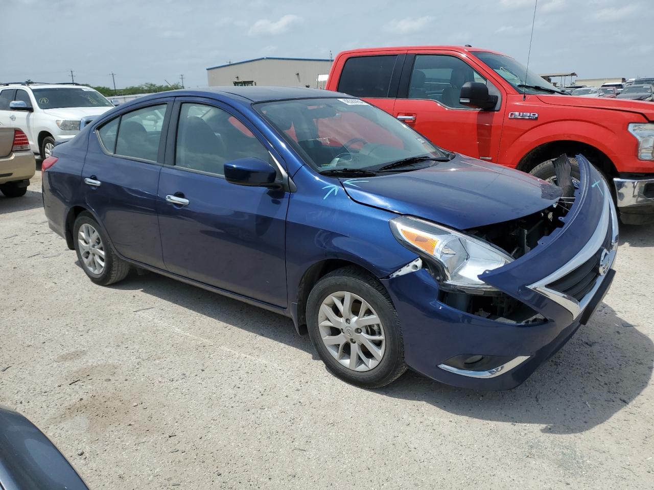 3N1CN7AP7KL835539 2019 Nissan Versa S