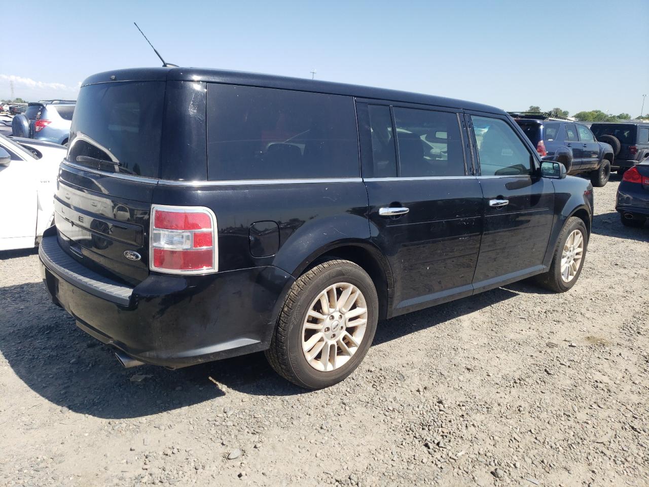 2FMGK5C82JBA02576 2018 Ford Flex Sel