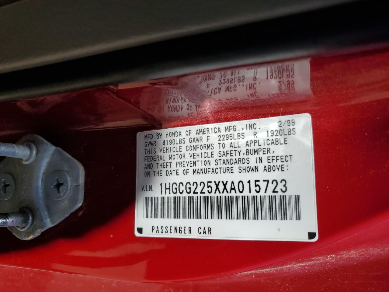 1HGCG225XXA015723 1999 Honda Accord Ex