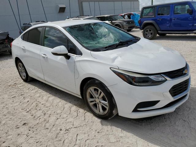 Vin: 1g1be5sm4j7125771, lot: 52900234, chevrolet cruze lt 20184