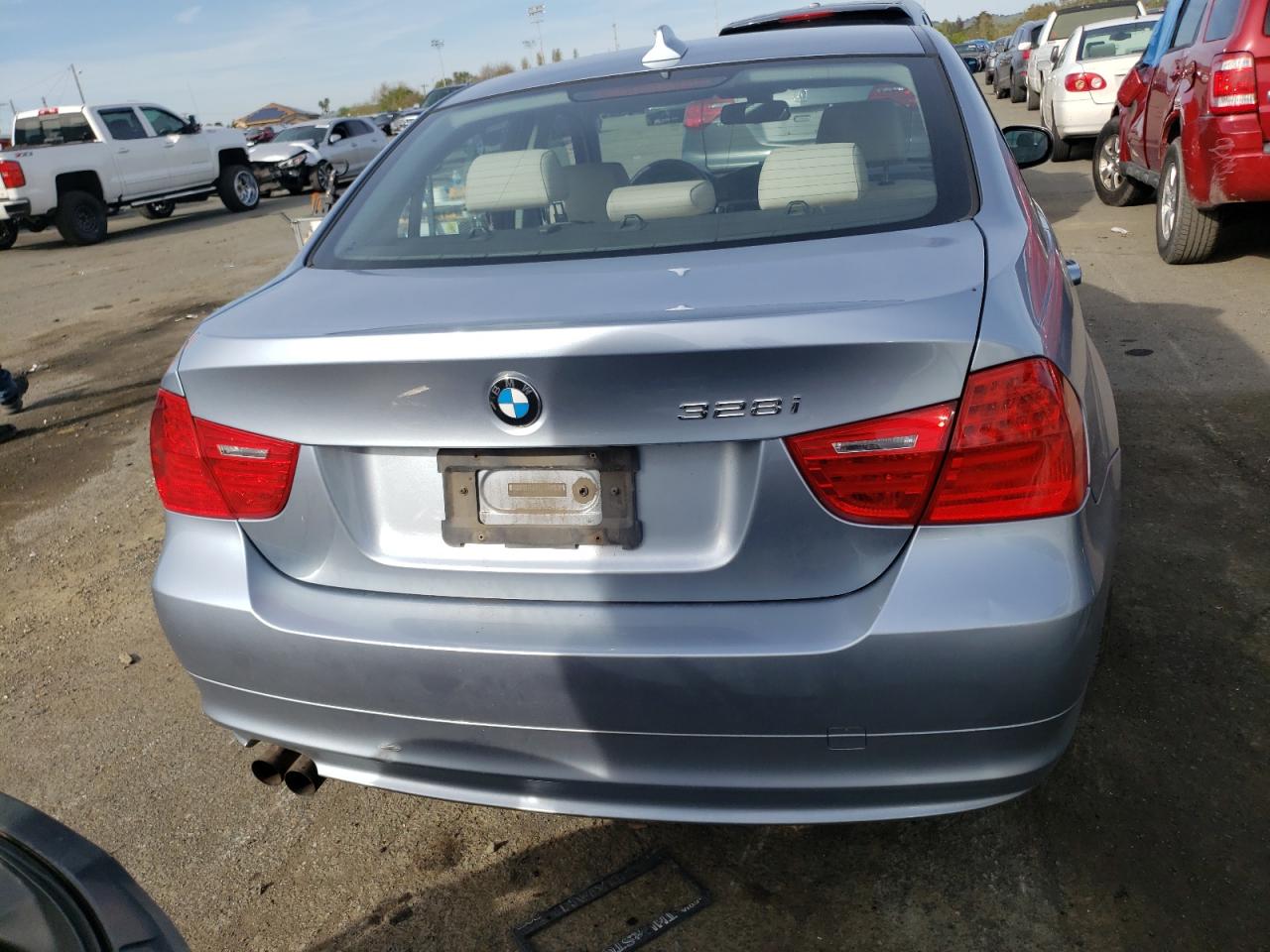 WBAPH57589NM33973 2009 BMW 328 I Sulev