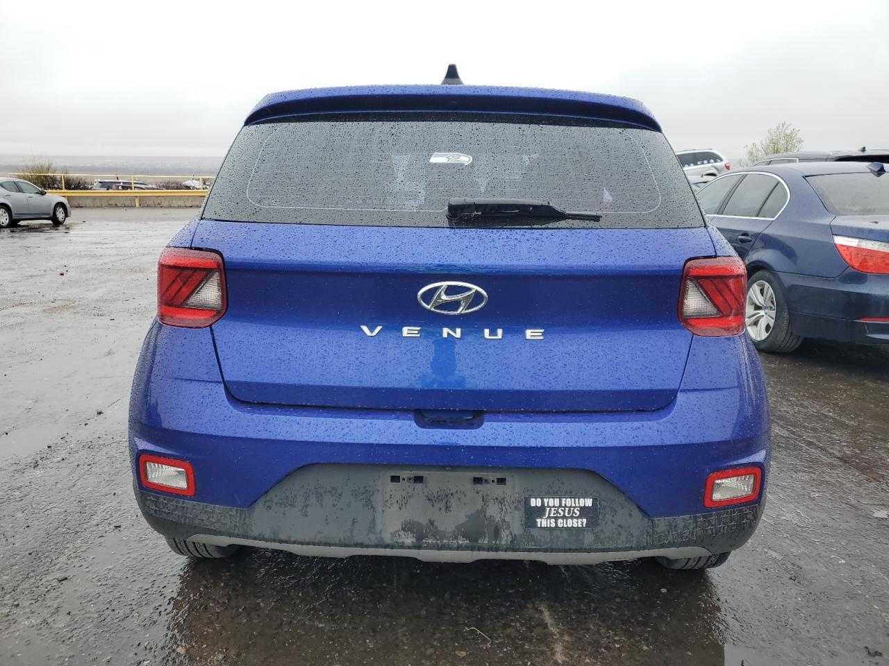 KMHRB8A31MU063398 HYUNDAI VENUE 2021