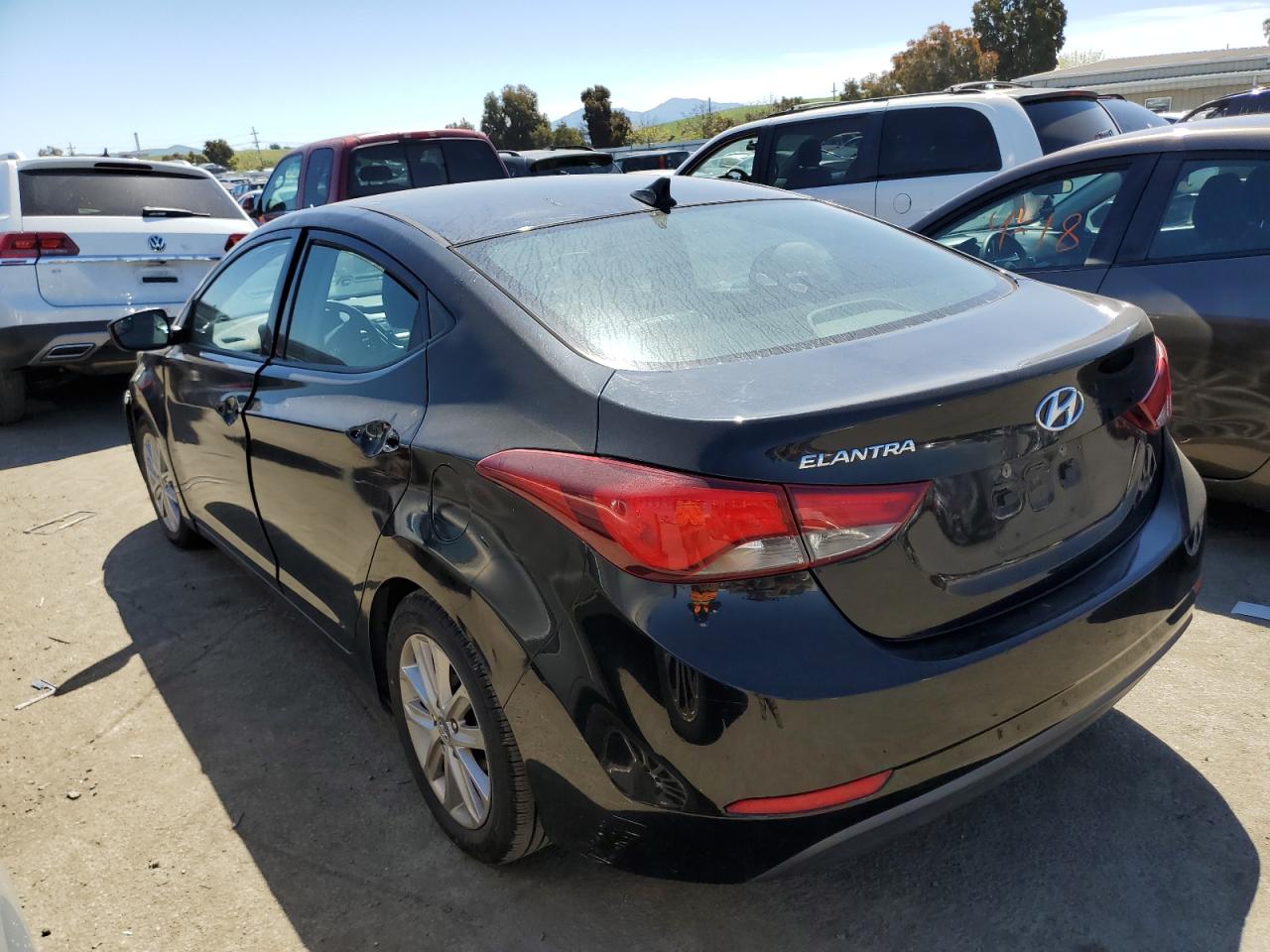 5NPDH4AE2FH601787 2015 Hyundai Elantra Se