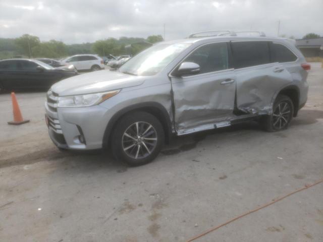 VIN 5TDJZRFH6KS948897 2019 Toyota Highlander, SE no.1