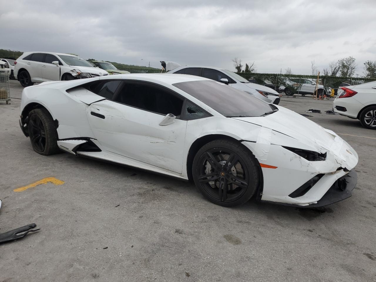 ZHWUF5ZF6LLA15572 2020 Lamborghini Huracan Evo