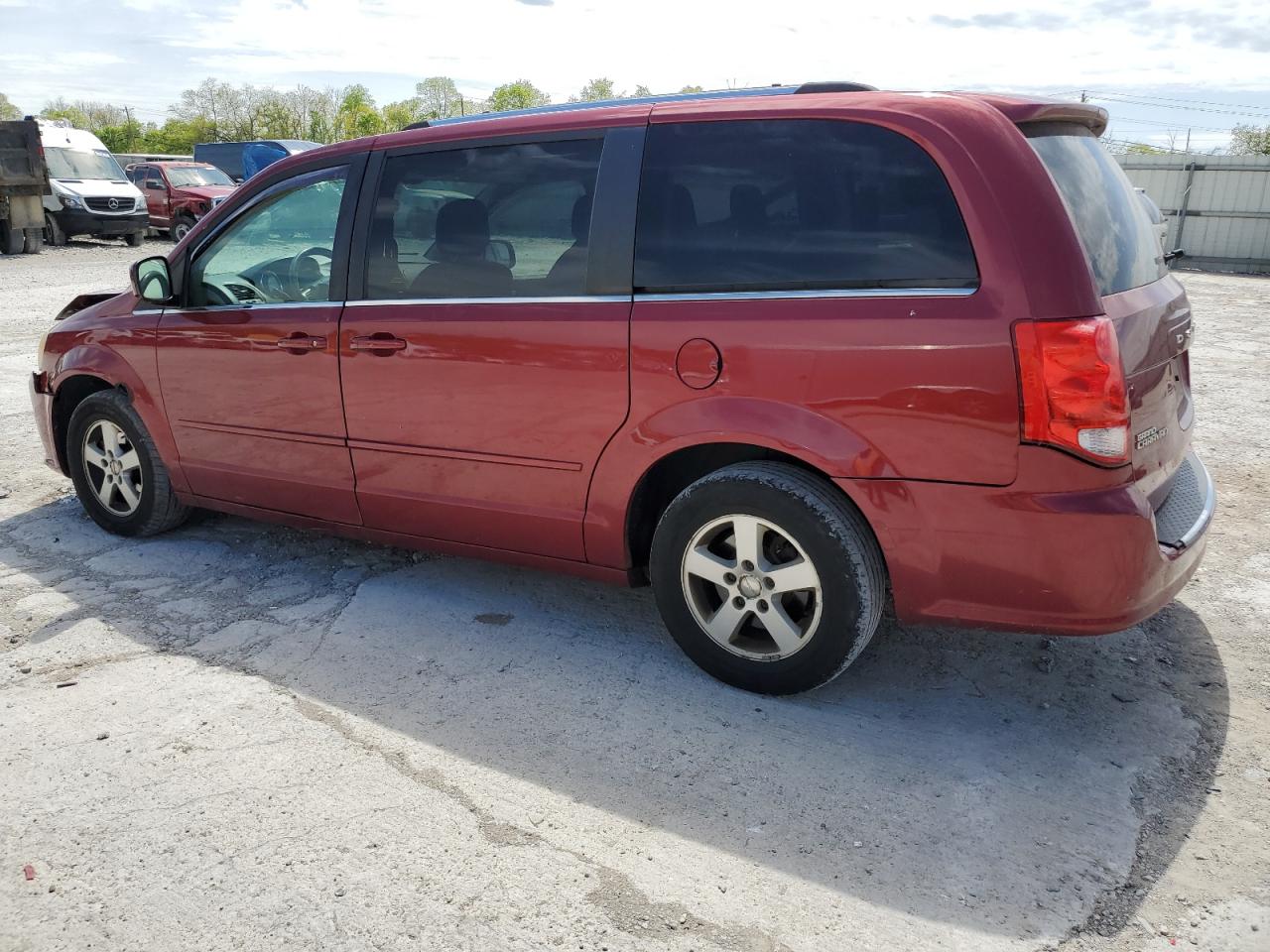 2D4RN5DG1BR678796 2011 Dodge Grand Caravan Crew