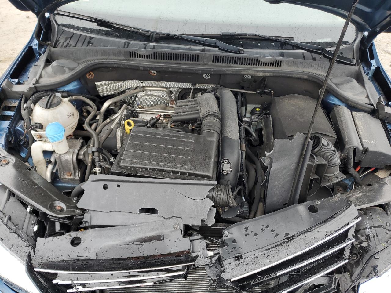 3VWDB7AJ6HM255723 2017 Volkswagen Jetta Se