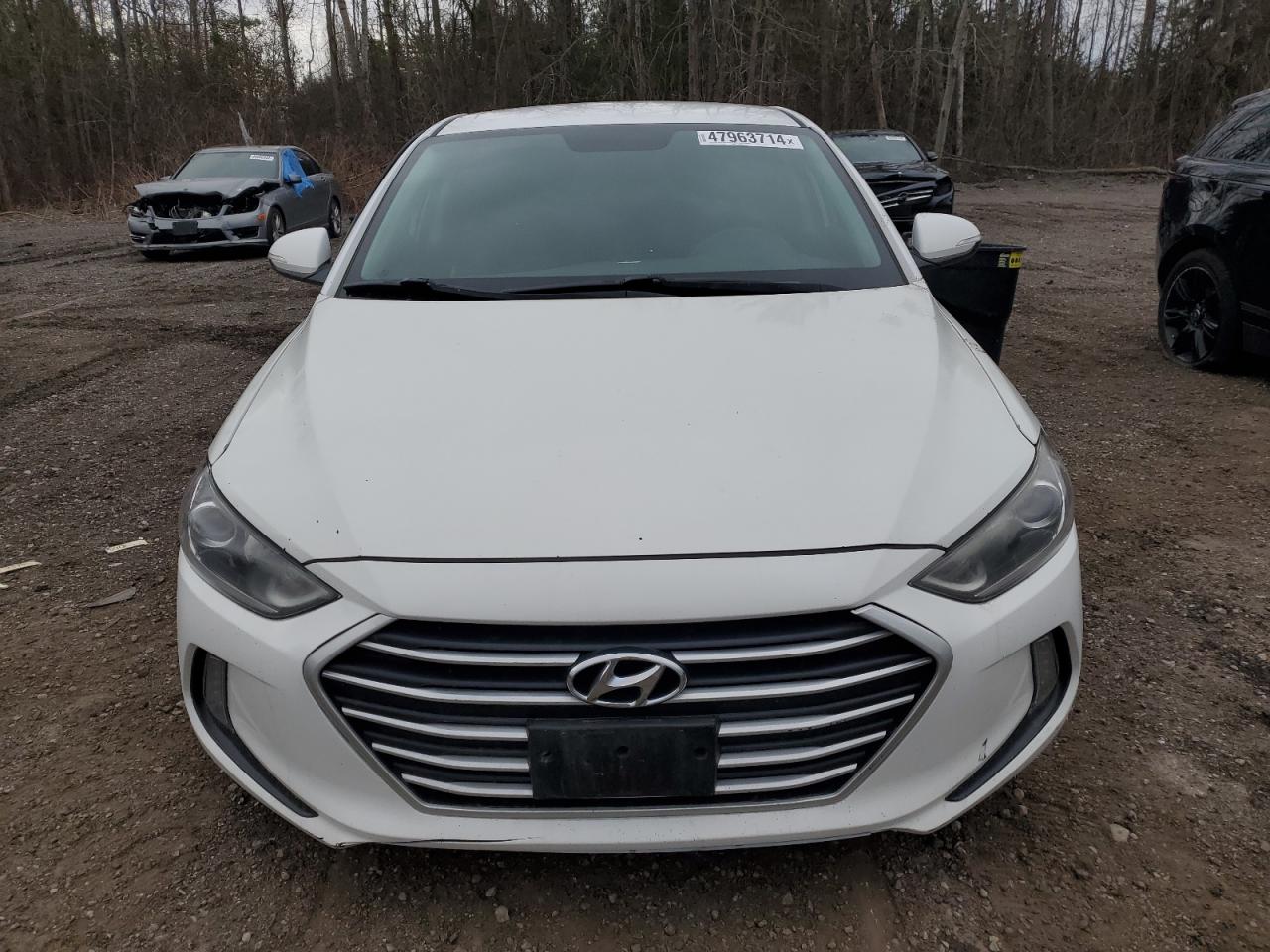 KMHD84LF3HU275010 2017 Hyundai Elantra Se