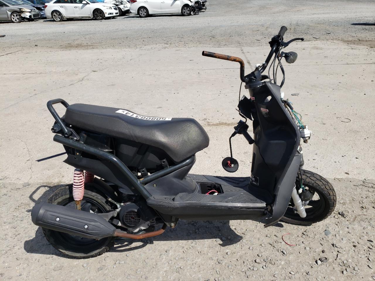 L37MMGFT5NZ030265 HUZH SCOOTER 2022