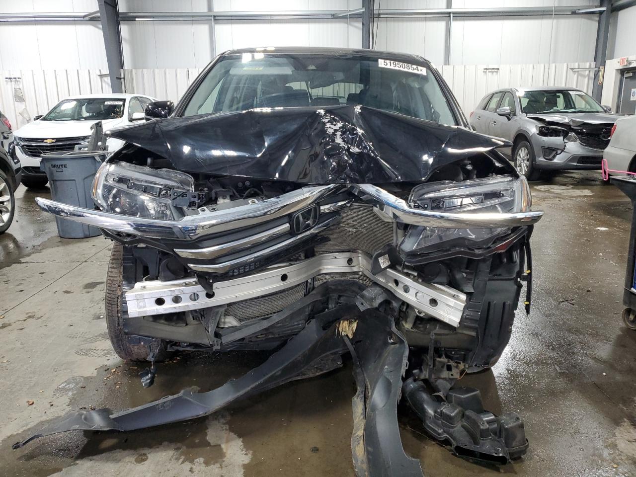 5FNYF6H69JB062111 2018 Honda Pilot Exl