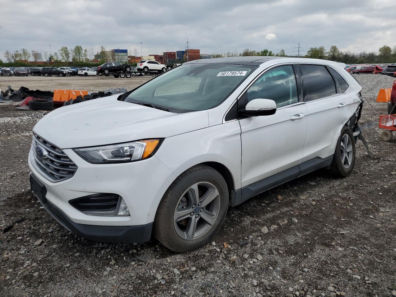  Salvage Ford Edge