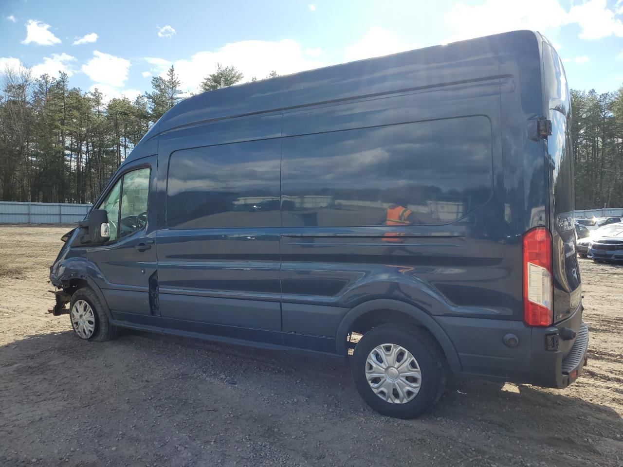 2015 Ford Transit T-250 vin: 1FTYR2XG3FKB10609