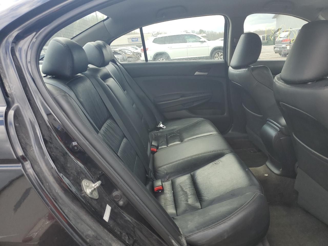 1HGCP2F69CA014379 2012 Honda Accord Se